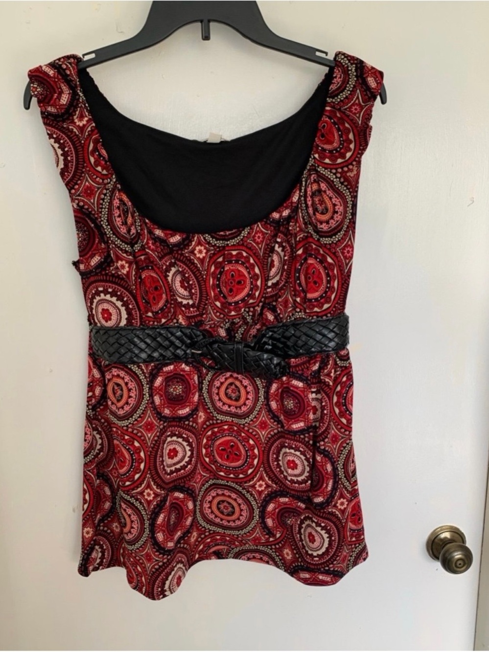 Speechless Red Patterned Sleeveless Tunic with Black Trim and Faux Belt size XL